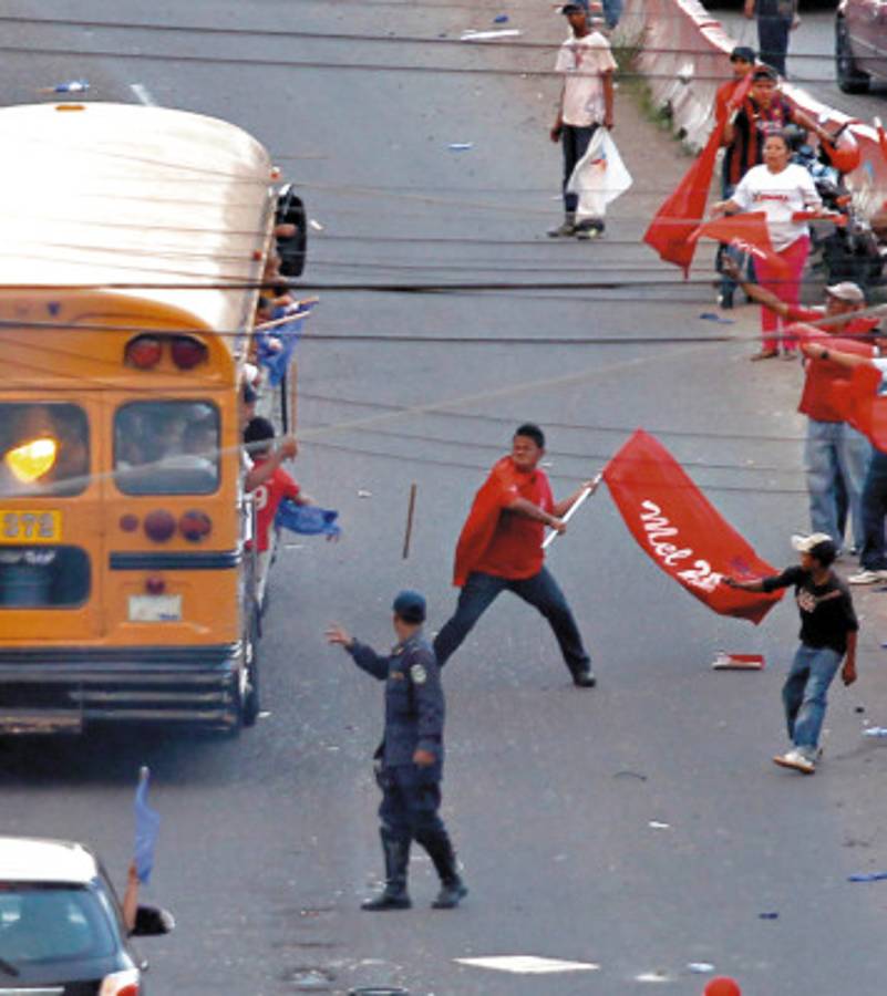 Libre habla de reconciliación, pero protagoniza violencia