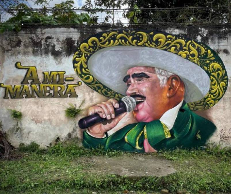 'Desde Honduras para el mundo': Grafitero hondureño inmortaliza a Vicente Fernández con increíble mural (FOTOS)