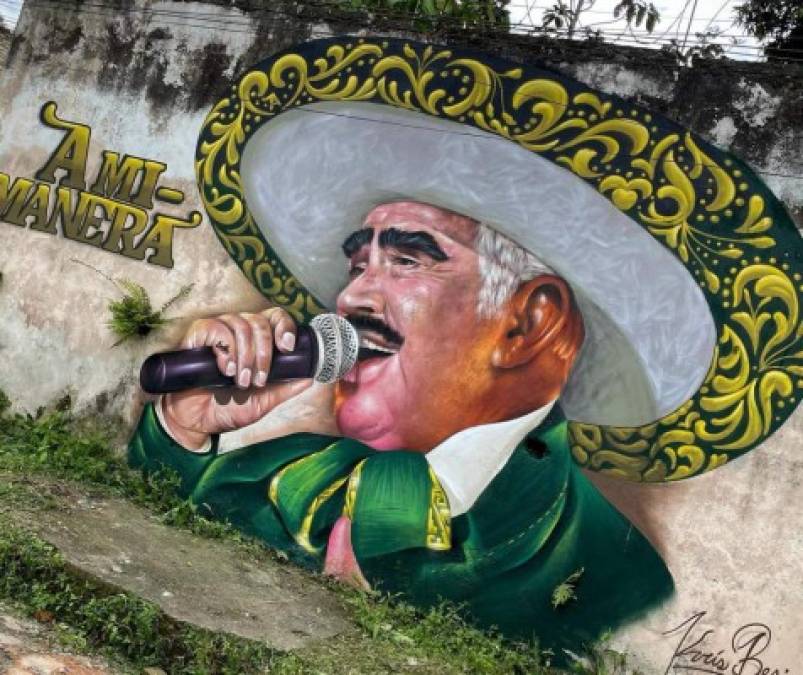 'Desde Honduras para el mundo': Grafitero hondureño inmortaliza a Vicente Fernández con increíble mural (FOTOS)