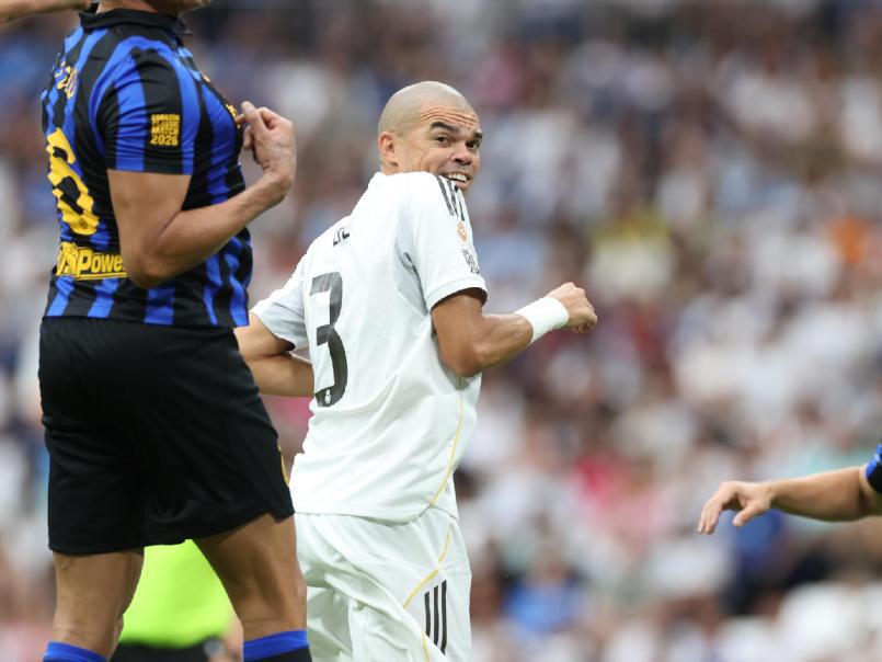 Fichajes: Real Madrid y Barcelona con bajas, bombazo de Lewandowski y buscan a Nico Williams