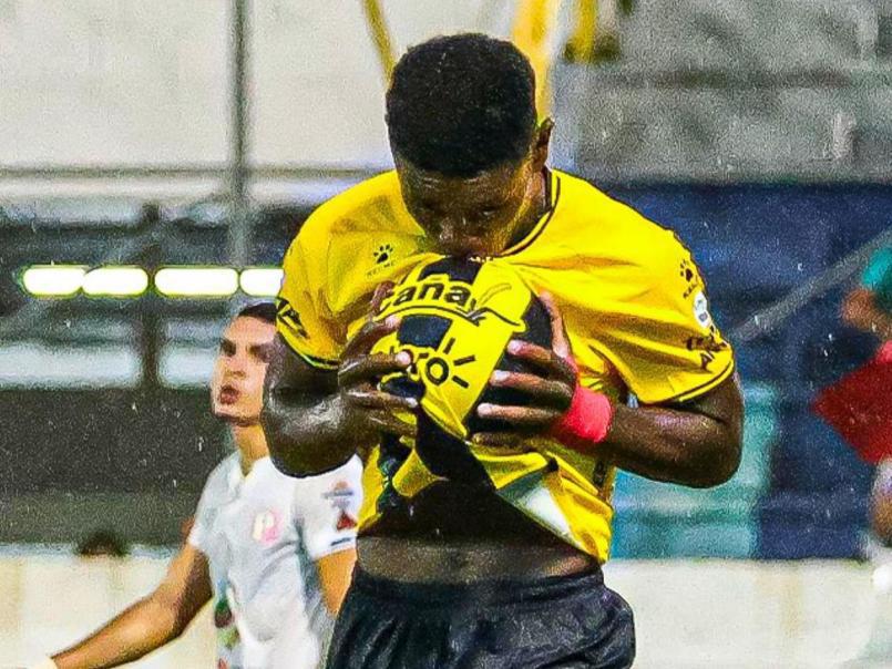 Fichajes: Se van dos y llega figura a Motagua; Olimpia suma refuerzo y barrida en Génesis PN