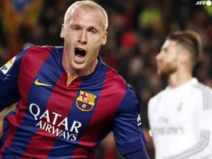 De ser campeón como futbolista profesional a trabajar en una tienda: Su nueva vida en Europa