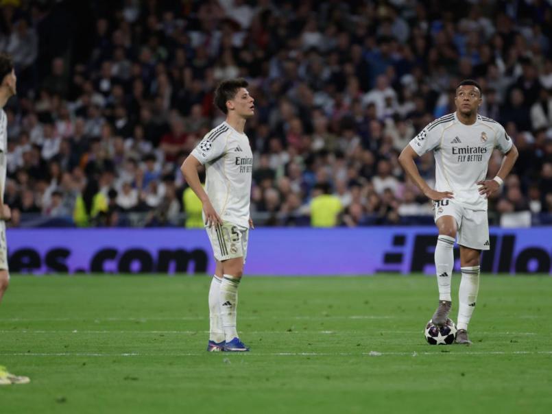 Real Madrid reclama error del VAR y sufre en Champions League; Honduras presente y Bayern deslumbra