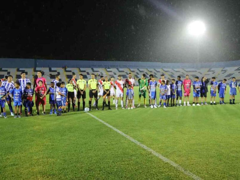 Estadio Ceibeño: Hacen grave denuncia sobre el estado actual del recién remodelado recinto