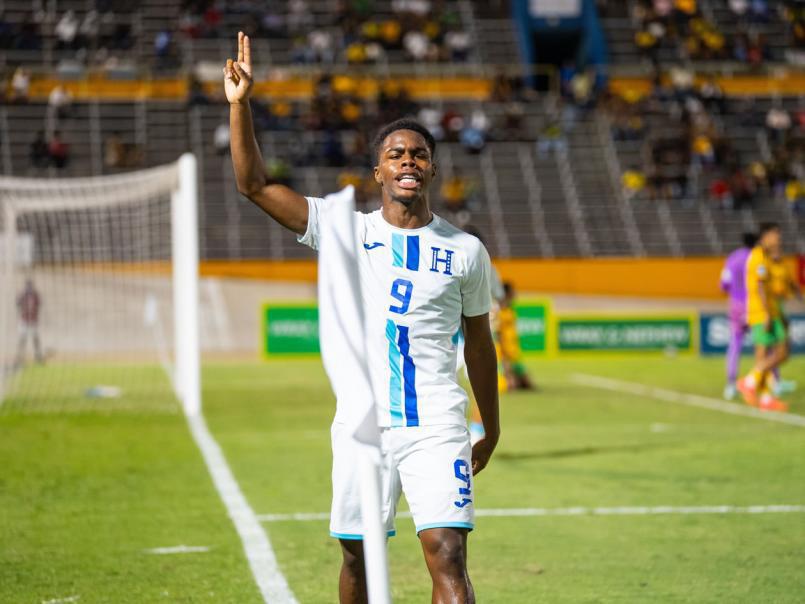 Arde Concacaf: La petición que hará Honduras tras polémica expulsión de Dereck Moncada