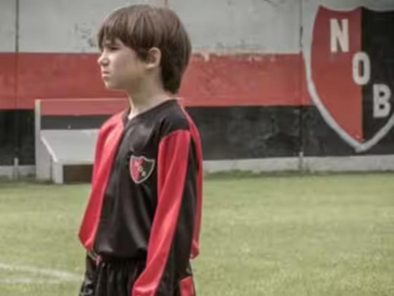 Fabrizio Romano se pronuncia sobre posible fichaje de Messi por el equipo de sus amores