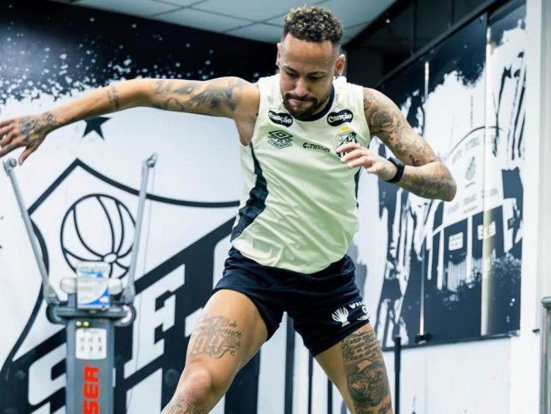 Neymar coquetea con una chica pero se lleva tremenda sorpresa