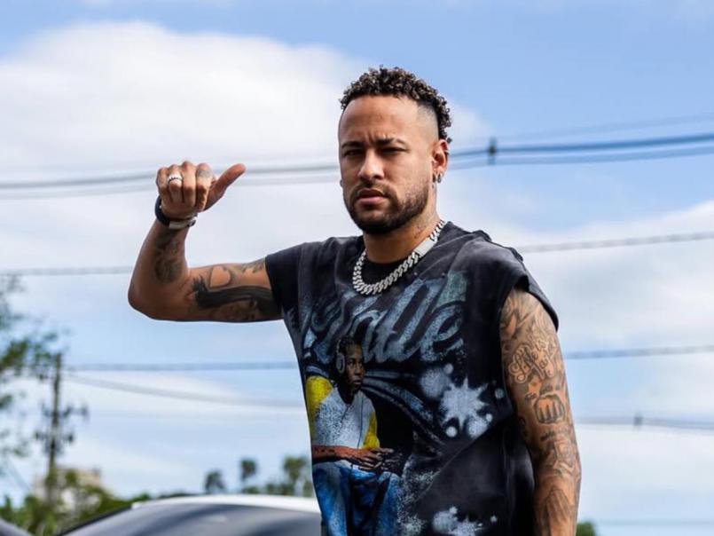 Neymar coquetea con una chica pero se lleva tremenda sorpresa