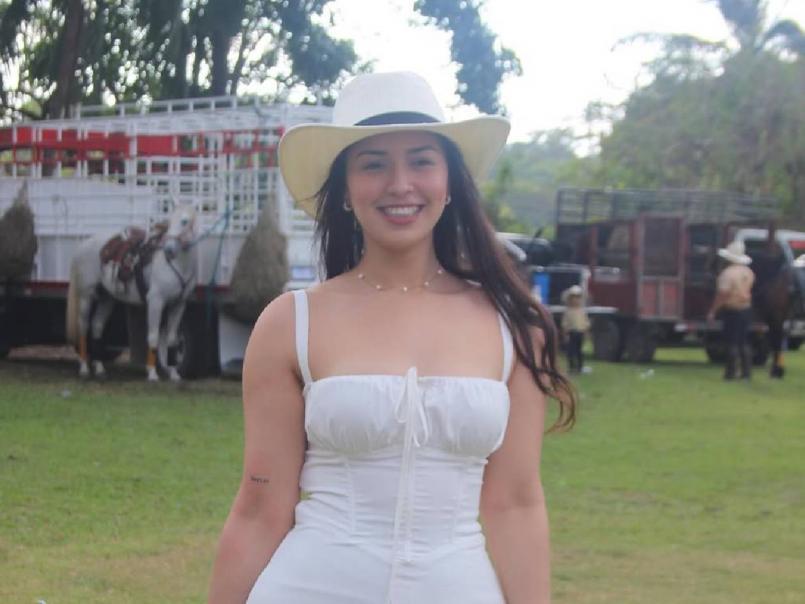 Esposa de seleccionado hondureño responde a las críticas y deja contundente mensaje