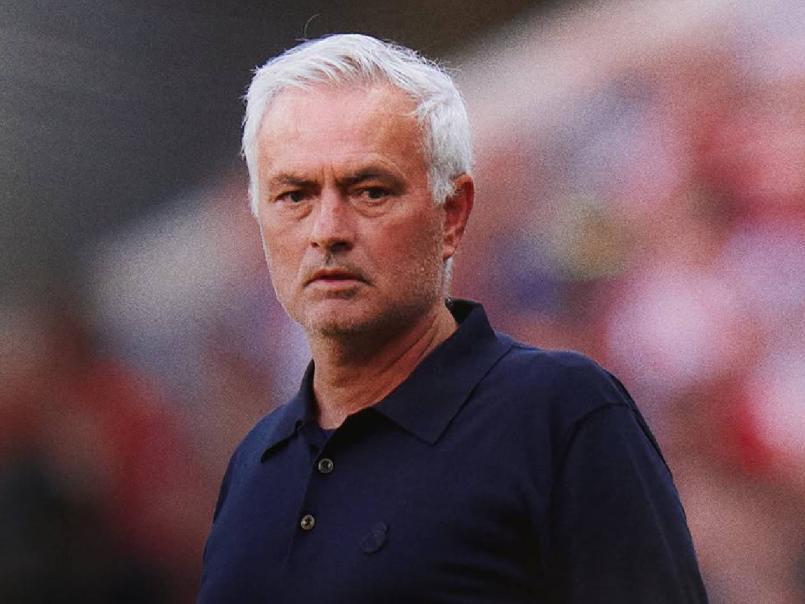 Mourinho bajo amenaza: Lo que pasará con el DT si Real Madrid pierde el clásico ante Barcelona