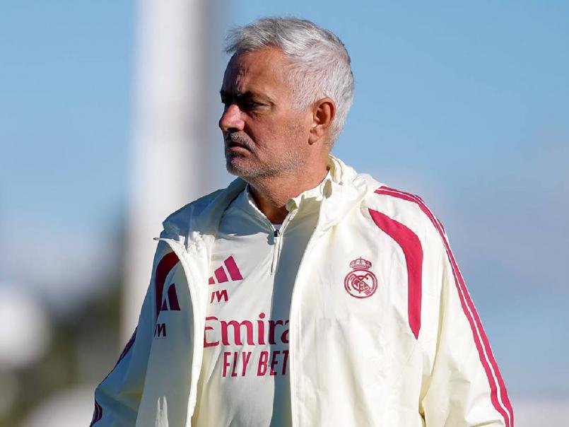 Mourinho bajo amenaza: Lo que pasará con el DT si Real Madrid pierde el clásico ante Barcelona