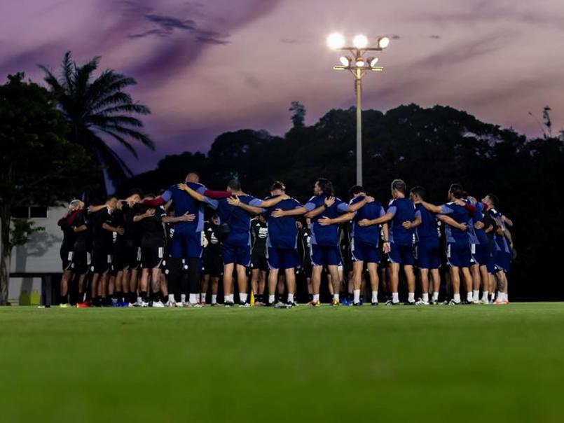 ​​​​​​Tirotean vehículo de reconocido futbolista luego de pleito en un centro nocturno