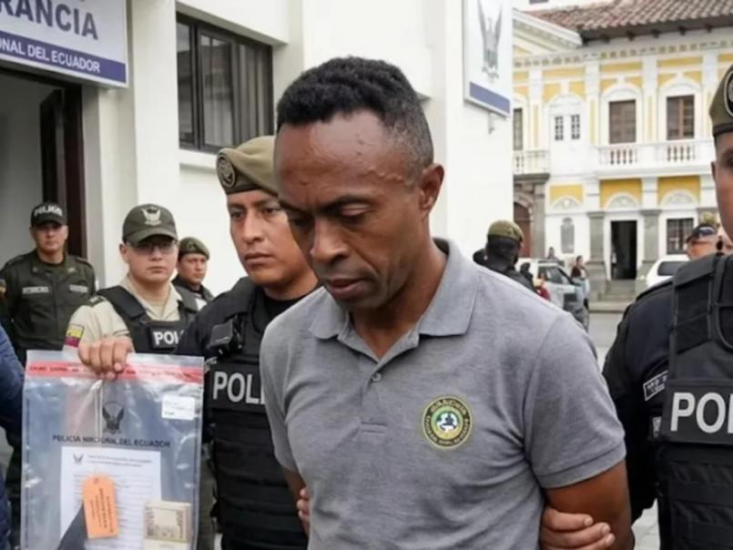 Policía detiene a futbolista por robo de teléfonos: Así ocurrieron los hechos