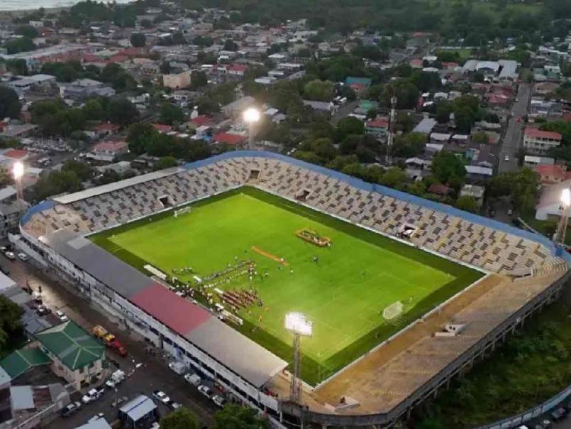 Estadio Ceibeño: Hacen grave denuncia sobre el estado actual del recién remodelado recinto