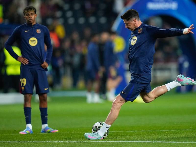 Barcelona humilla al Dortmund para poner pie y medio en semifinales de Champions League