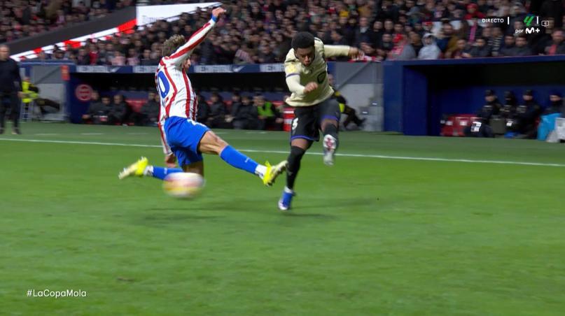 Batalla campal, humillación a Yamal y la pesadilla del Barcelona ante Atlético de Madrid en Copa del Rey