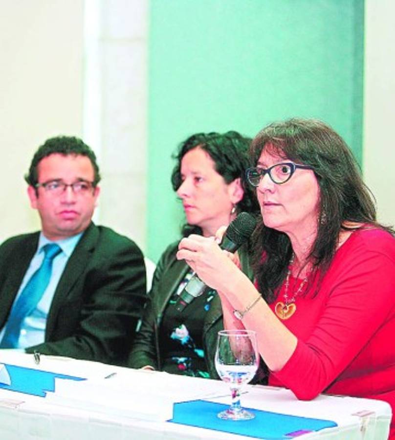 Honduras: Juristas piden esclarecer crimen de Bertha Cáceres