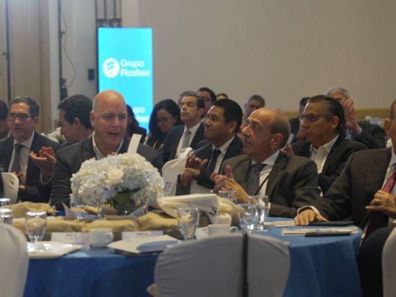 Durante el encuentro se discutieron acciones prioritarias para fortalecer la integración eléctrica y mejorar las condiciones para la inversión en infraestructura energética.