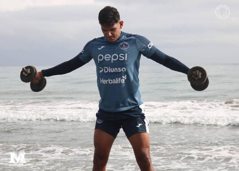 Motagua realiza trabajos de pretemporada en Tela y Diego Vázquez con varias sorpresas