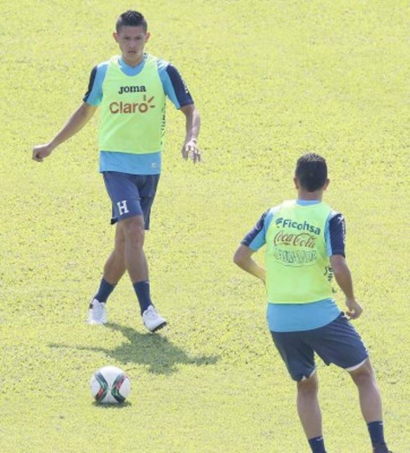 Jorge Luis Pinto alista variantes ante El Salvador