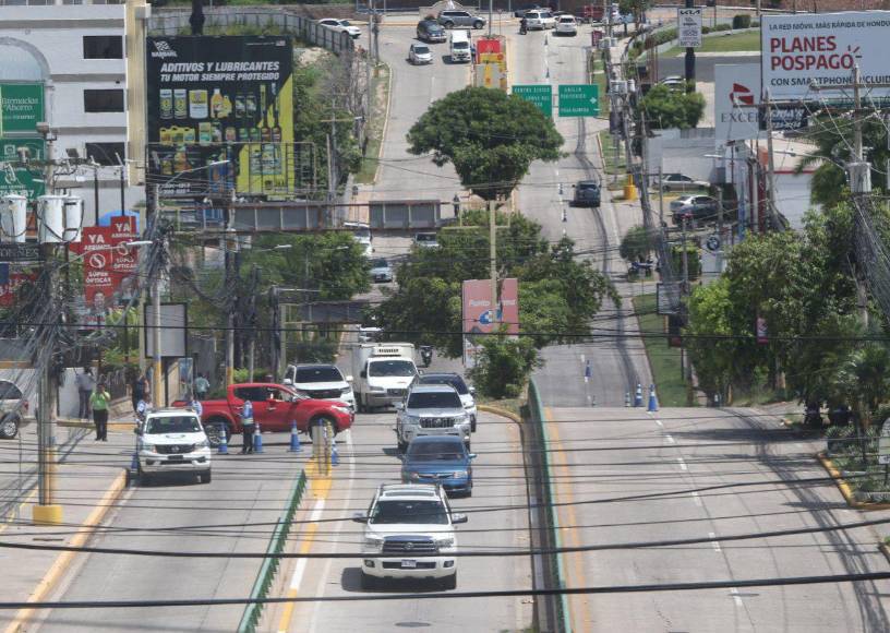 Caos vehicular vive la capital a pocas horas de la movilización convocada por Libre