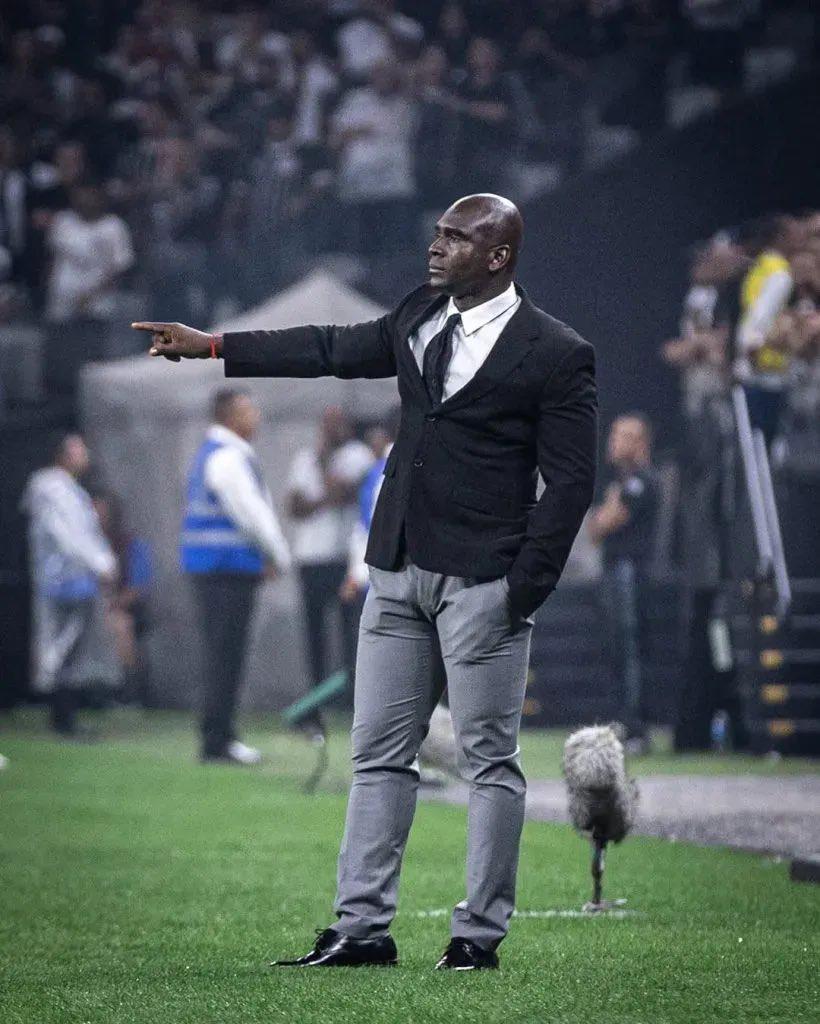 Los looks más icónicos de Segundo Castillo, DT del Barcelona de Ecuador