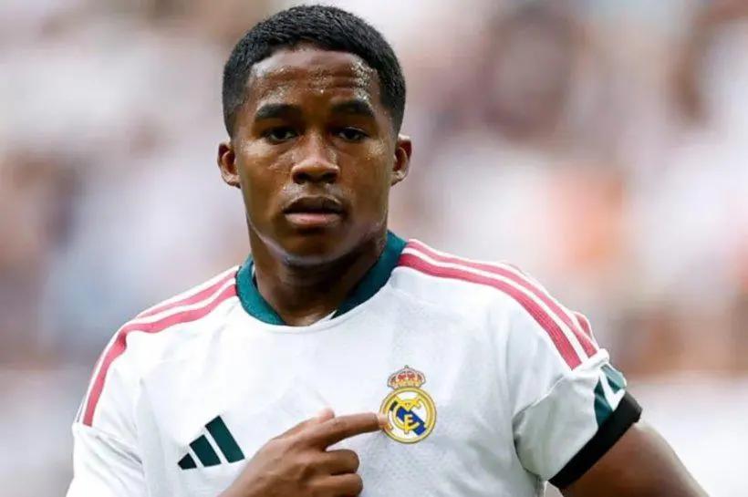 Fichajes Europa: Revés al Barcelona y millonaria oferta del PSG por estrella del Real Madrid