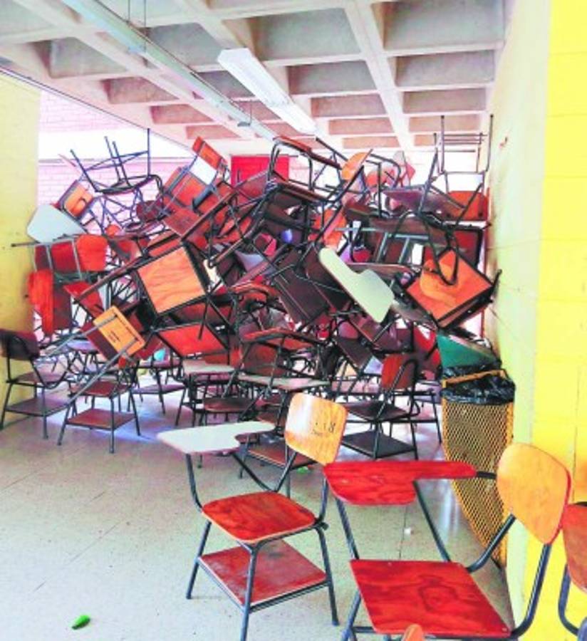 Se entrampa de nuevo el diálogo en el alma máter