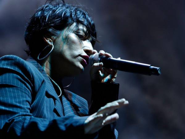 “Vida” es el primer álbum en una década de la música chilena Ana Tijoux.