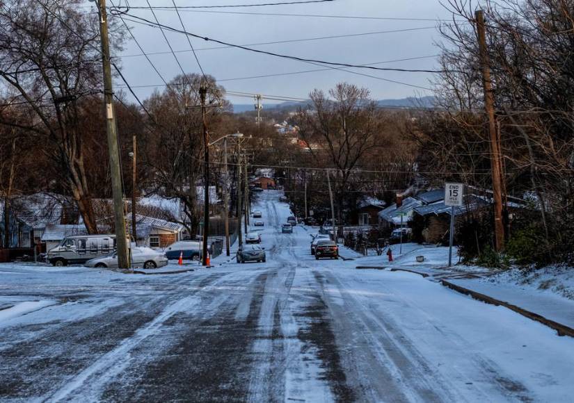 ¿A qué se debe la histórica tormenta de nieve que azota a Estados Unidos?