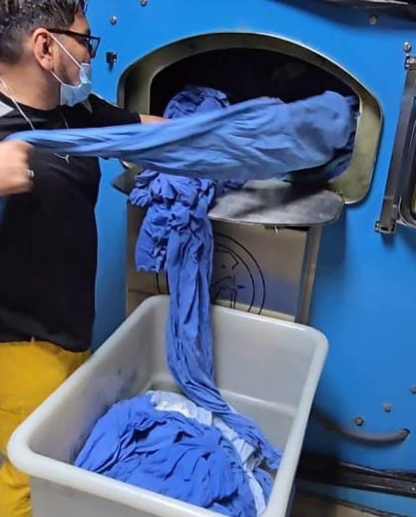 Las autoridades del hospital aseguraron que ya están en funcionamiento tres lavadoras.