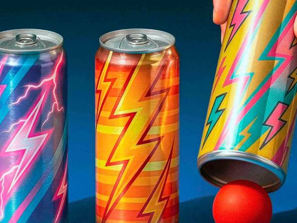 ¿Ofrecen las bebidas energéticas beneficios más allá de la cafeína? Estas populares bebidas suelen contener muchos otros ingredientes, como vitaminas y extractos de plantas.