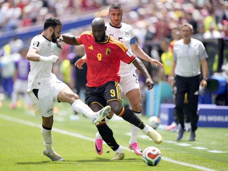 Romelu Lukaku tuvo que ingresar para salvar a Bélgica ante Egipto.