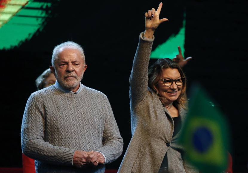 Cabeza política y feminista: “Janja”, la esposa de Lula da Silva que promete potenciar el rol de primera dama en Brasil