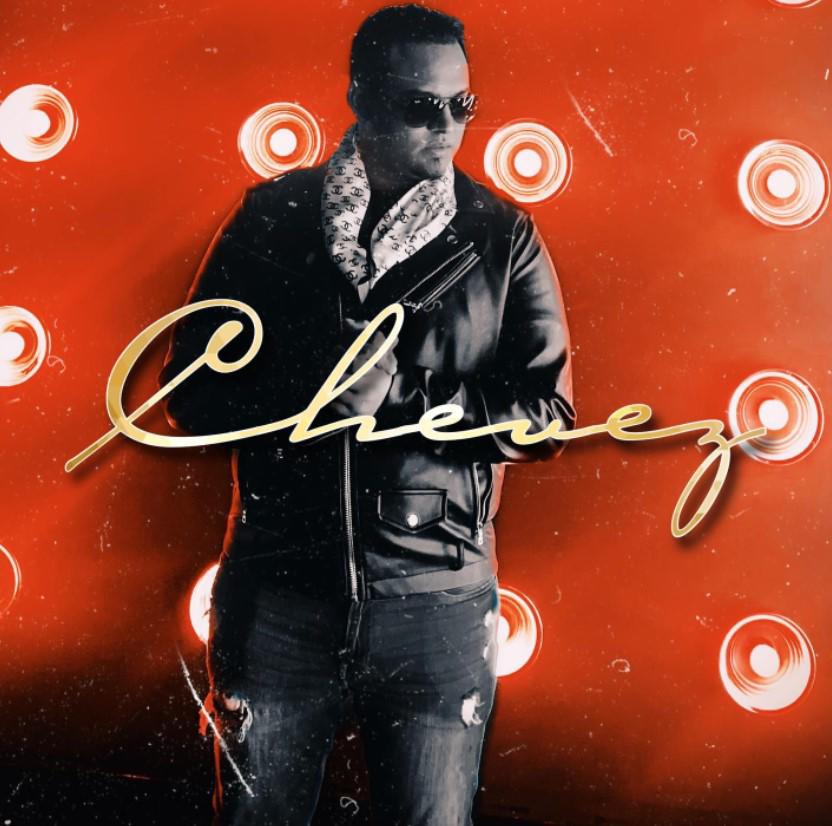 Chevez dedica emotiva canción a las madres en su día