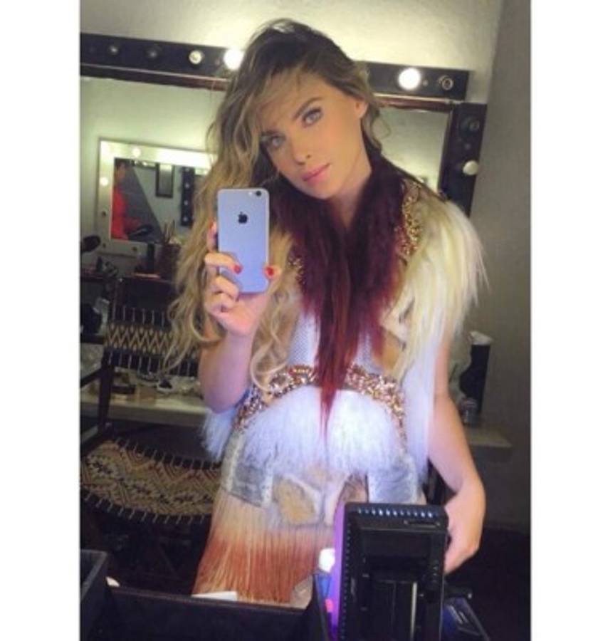 Belinda sorprende en las redes por el tamaño de su cintura