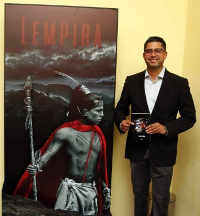 Presentan el libro 'Lempira”, realizado por la escritora Carmilla Wyler