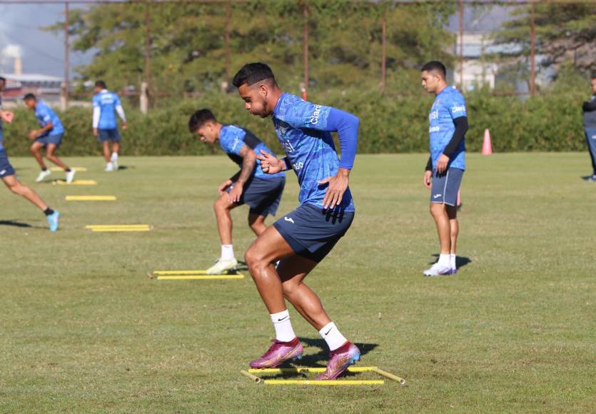 Motagua entrena a todo vapor a dos días de la gran final ante Olimpia utilizando falsos jugadores blancos