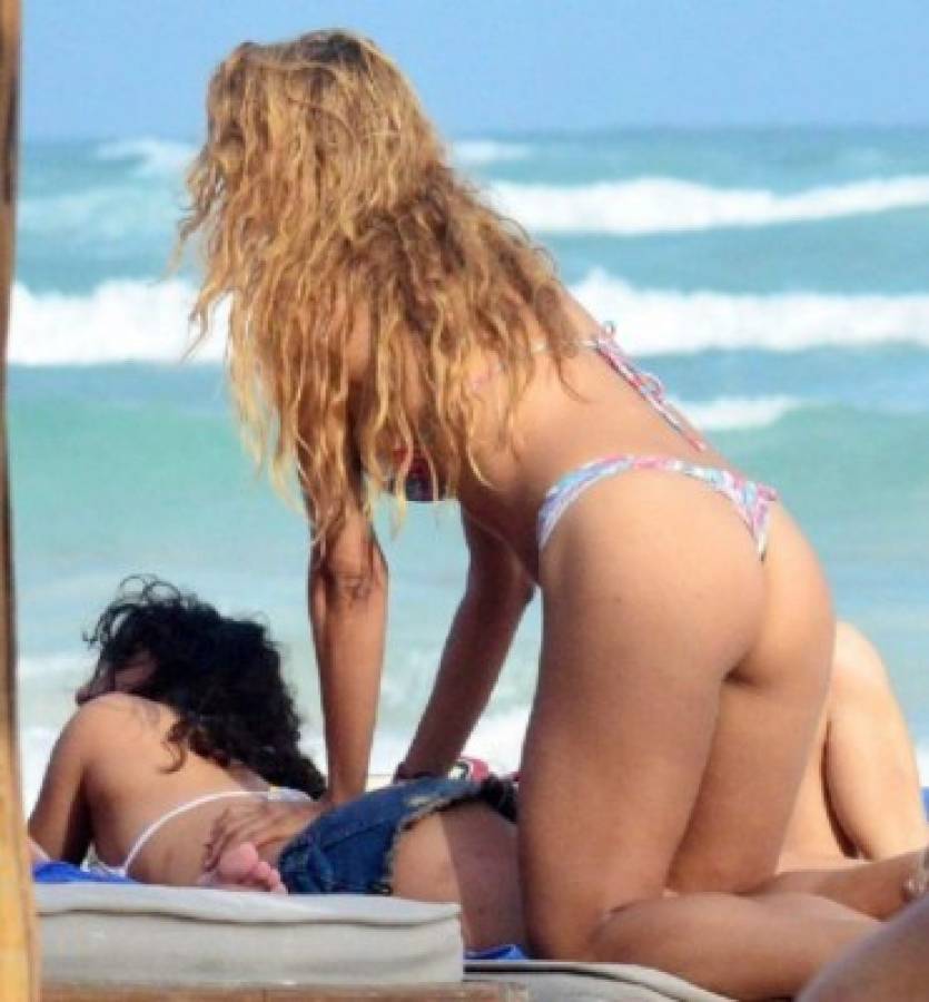 Michelle Rodríguez se divierte con amigas en México