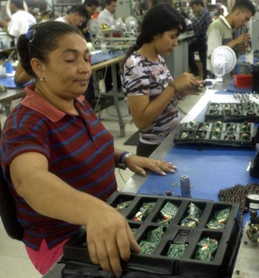 Maquila electrónica creció con el TLC con EE UU