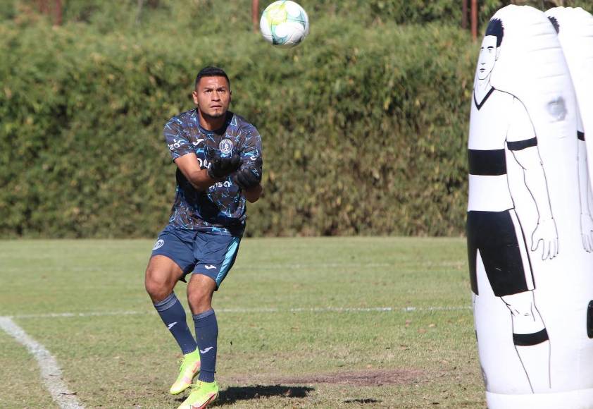 Motagua entrena a todo vapor a dos días de la gran final ante Olimpia utilizando falsos jugadores blancos