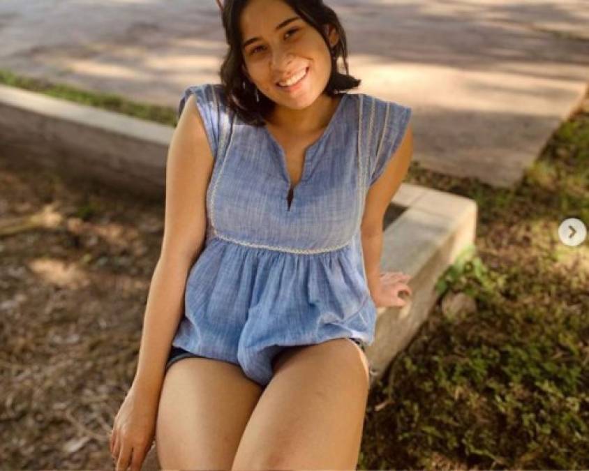 Sofía Reyes, una de las youtubers más sexys de Honduras (FOTOS)