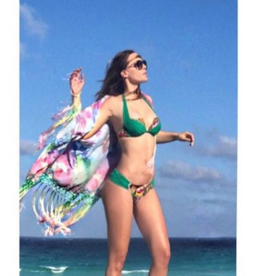 Belinda sorprende en las redes por el tamaño de su cintura