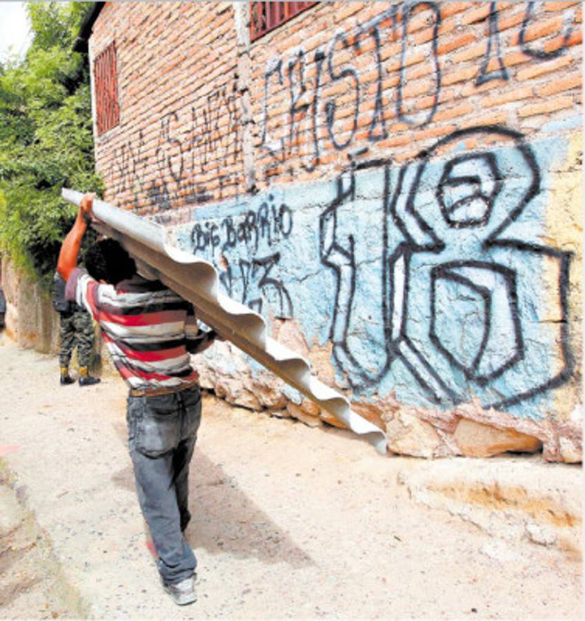 Honduras también tiene sus favelas y están provocando éxodo