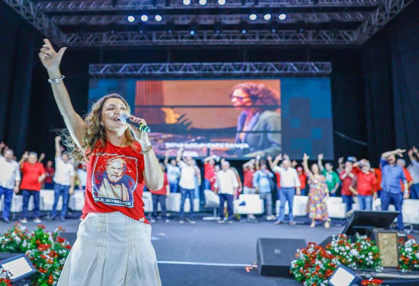 Cabeza política y feminista: “Janja”, la esposa de Lula da Silva que promete potenciar el rol de primera dama en Brasil