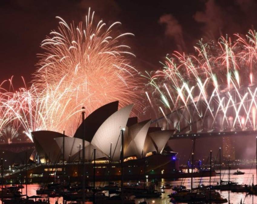 ¡Feliz Año Nuevo! En Australia ya es 2017 y lo celebran con fuegos artificiales