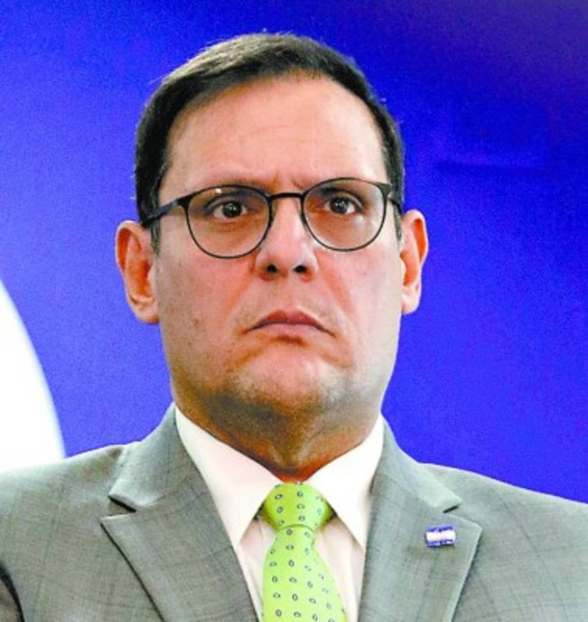 El IHSS buscará comprar hasta 4 millones de vacunas rusas