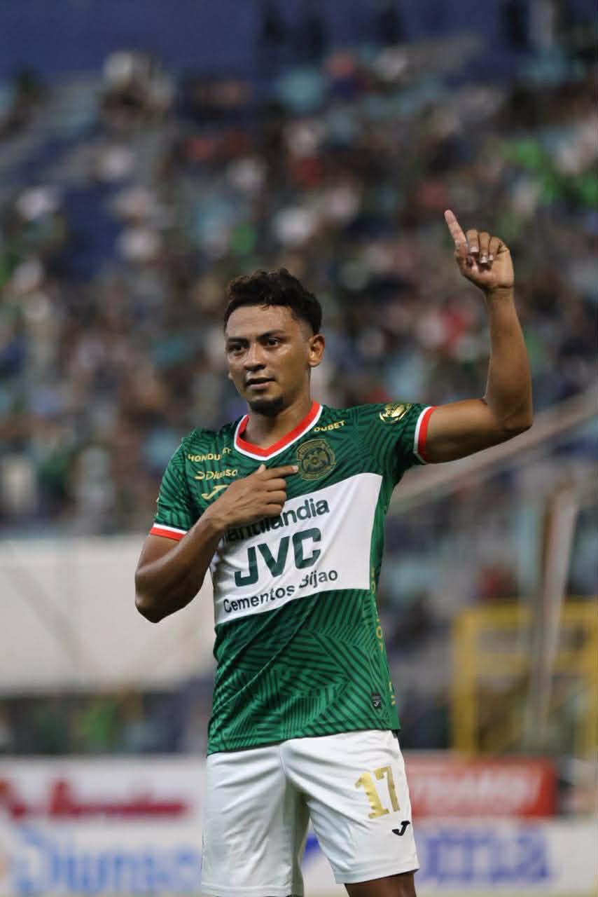 Motagua sufrió ante Marathón, modelo se robó el show y uno de los indisciplinados en el Morazán