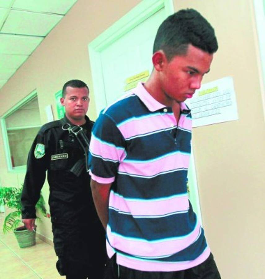 'Zona 1 despejada... Cinco de cinco, los perros muertos”