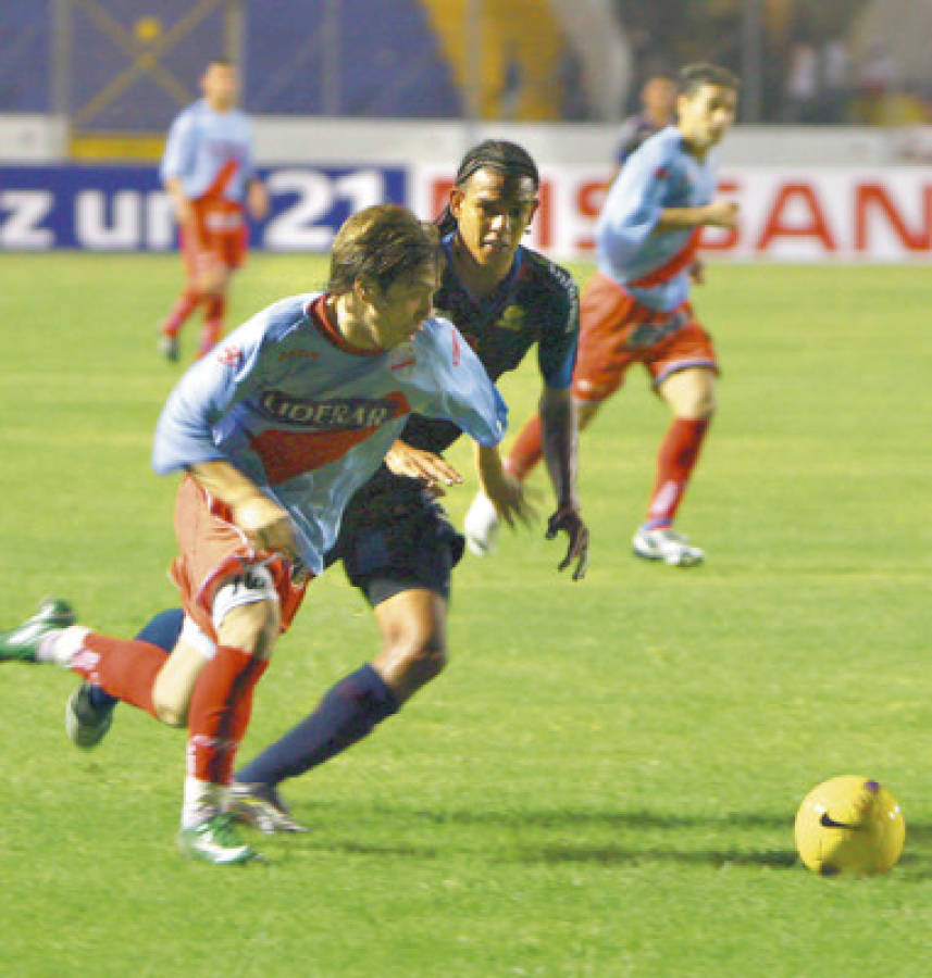 ¿Clubes de Honduras a la Libertadores 2014?